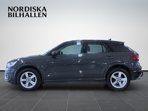 Audi Q2 4 of 17