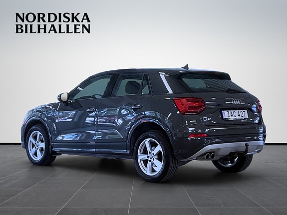 Audi Q2 5 of 17