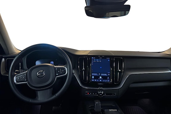 Volvo XC60 9 of 15