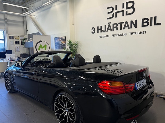 BMW 435i 8 of 28