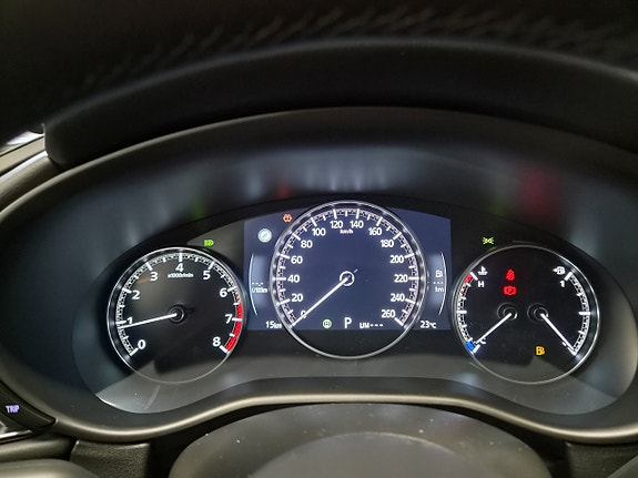 Mazda CX-30 11 of 15