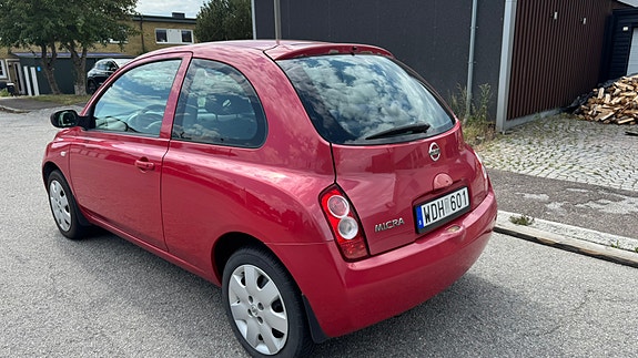 Nissan Micra 6 of 13