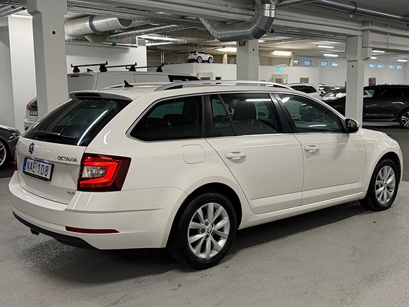 Skoda Octavia 4 of 16
