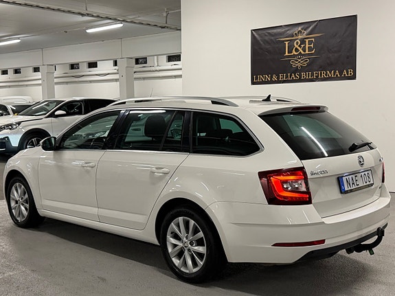 Skoda Octavia 6 of 16