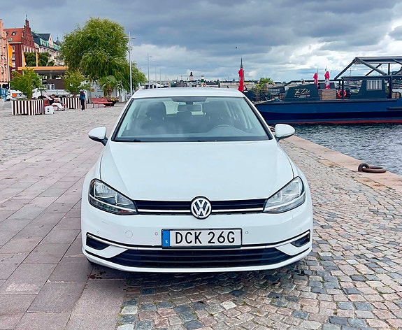 Volkswagen Golf VII 2 of 4