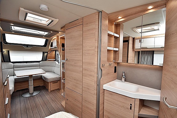 Knaus 500 UF Südwind Black Selection, Dubbelbädd 17 of 25