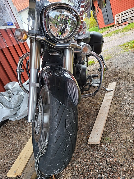 Yamaha XVS1300A Midnight Star 5 of 7
