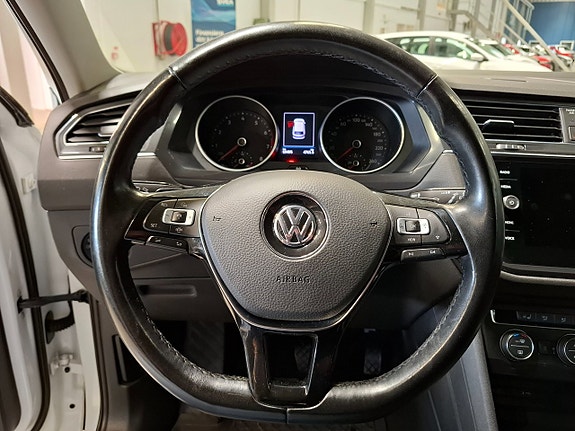 Volkswagen Tiguan Allspace 15 of 30
