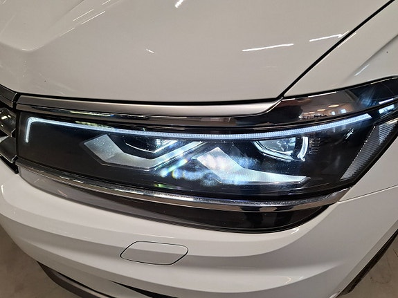 Volkswagen Tiguan Allspace 7 of 30