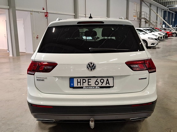 Volkswagen Tiguan Allspace 6 of 30