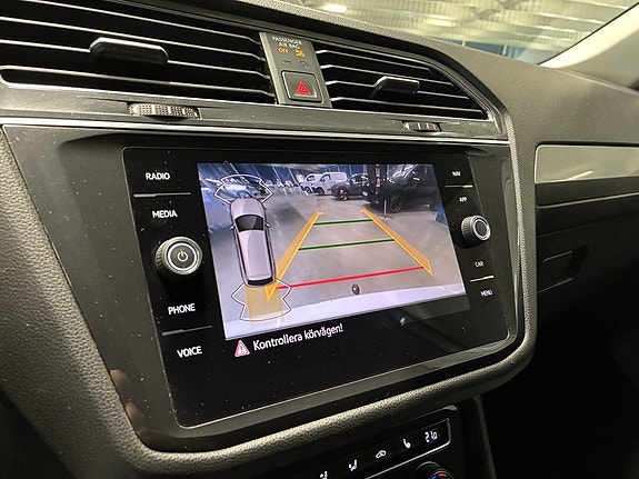Volkswagen Tiguan Allspace 17 of 19