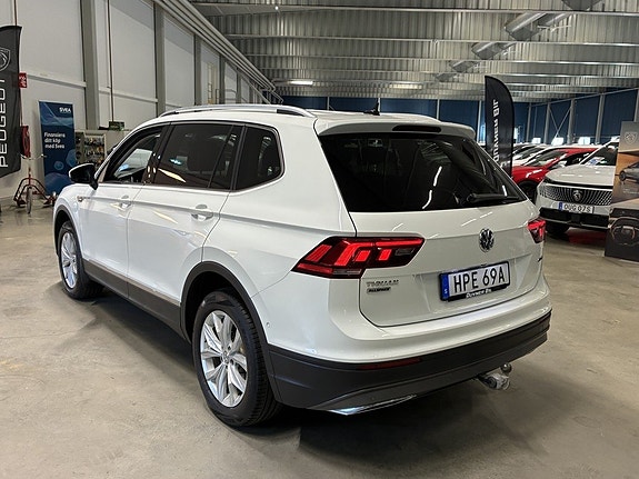Volkswagen Tiguan Allspace 6 of 19