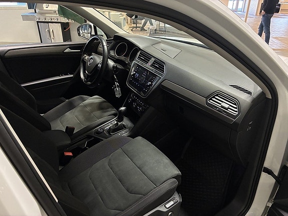 Volkswagen Tiguan Allspace 10 of 19