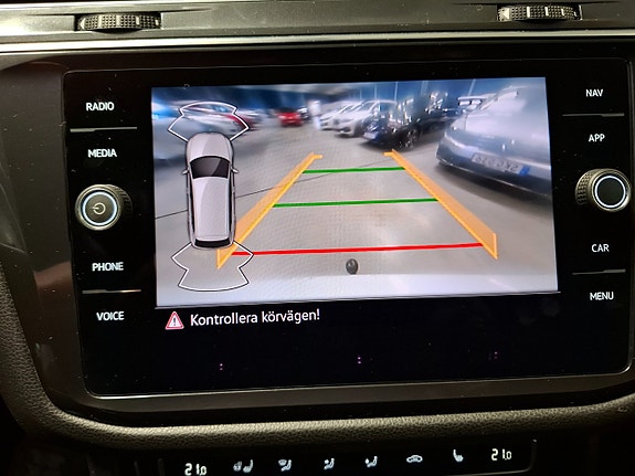 Volkswagen Tiguan Allspace 17 of 30
