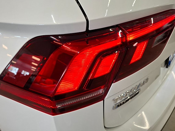 Volkswagen Tiguan Allspace 8 of 30