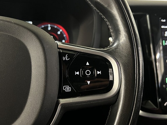 Volvo V60 17 of 30