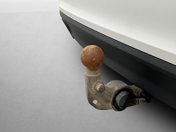 Volvo V60 9 of 30