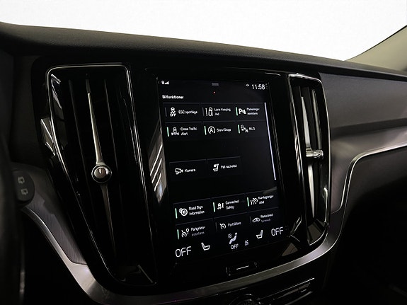 Volvo V60 22 of 30