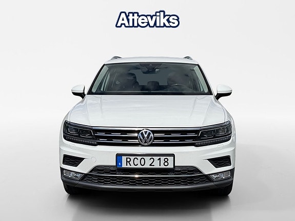 Volkswagen Tiguan 2 of 24