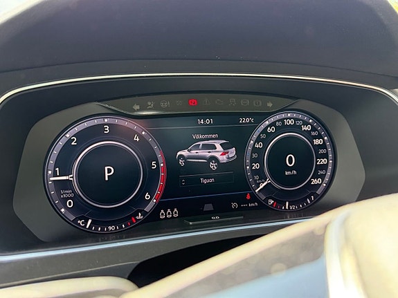 Volkswagen Tiguan 7 of 24