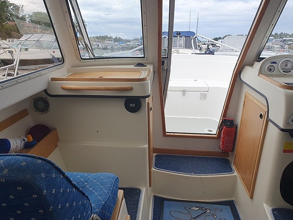 TG-7200 King Cruser- 05. Välskött och praktisk hyttbåt. 5 of 10