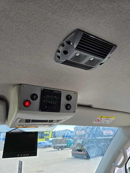 Volkswagen Transporter 4 of 12