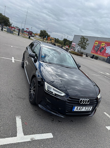Audi A4 5 of 5