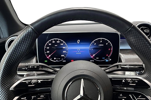 Mercedes-Benz GLC300 d 5 of 12