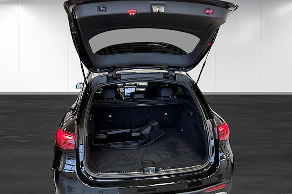 Mercedes-Benz GLC300 d 12 of 12