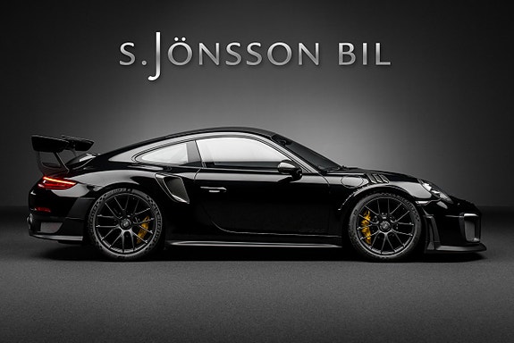 Porsche 911 GT2 RS 4 of 27