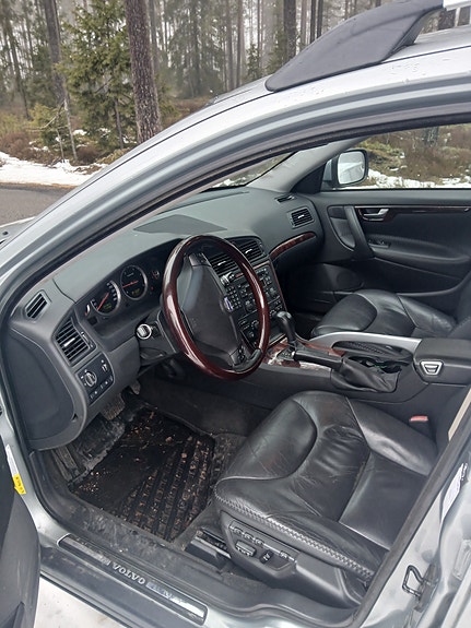 Volvo XC70 6 of 7