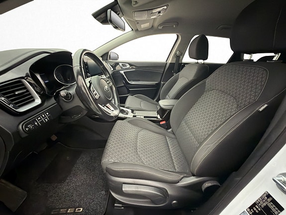 Kia Ceed 10 of 30