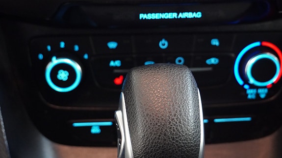 Ford Transit Connect 17 of 25