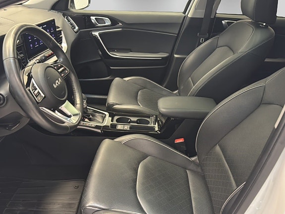 Kia Ceed 8 of 21