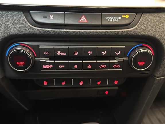 Kia Ceed 13 of 21