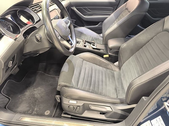 Volkswagen Passat 7 of 10