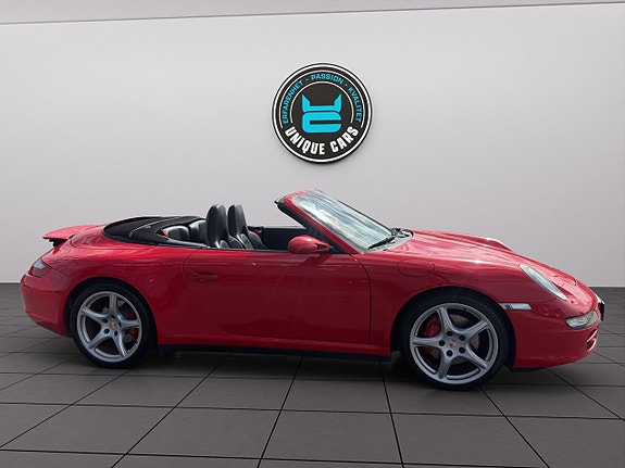Porsche 911 Carrera 2 of 20