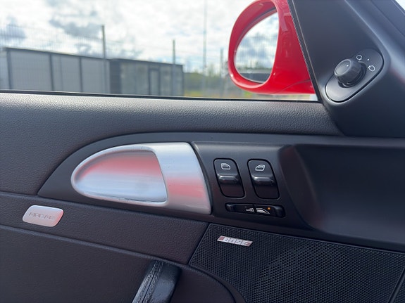 Porsche 911 Carrera 14 of 20