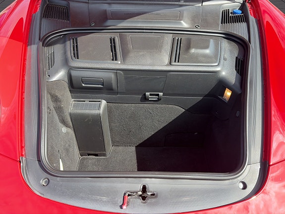 Porsche 911 Carrera 18 of 20