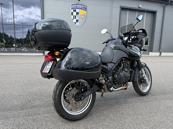 Triumph Tiger 900 - Köp Online 3 of 9