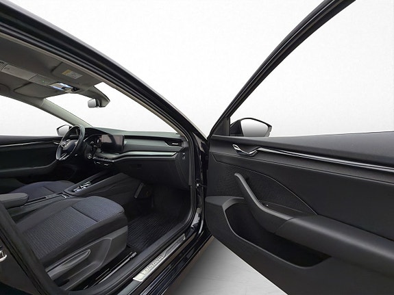 Skoda Octavia 15 of 27