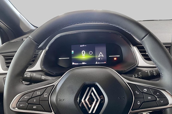 Renault Captur 12 of 17