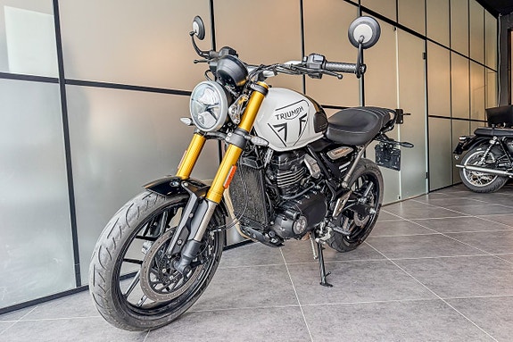 Triumph Speed 400 2 of 5