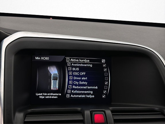 Volvo XC60 22 of 28