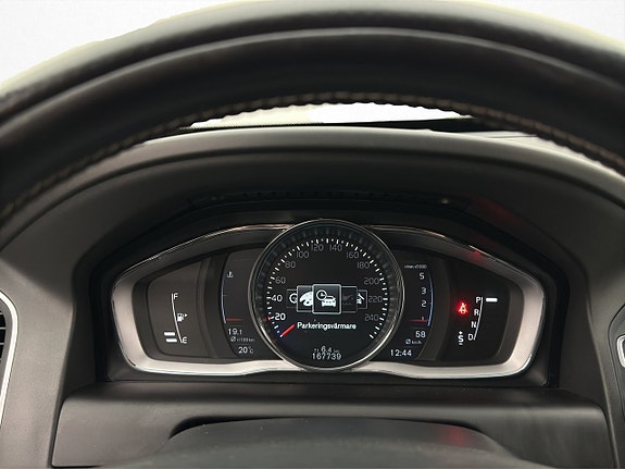 Volvo XC60 20 of 28