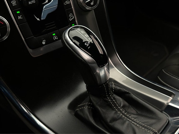 Volvo XC60 27 of 28