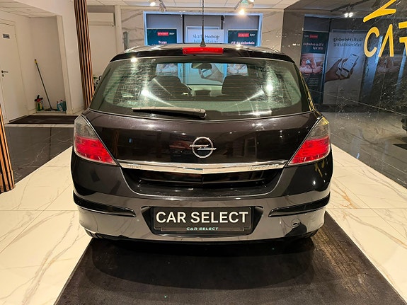 Opel Astra 4 of 20
