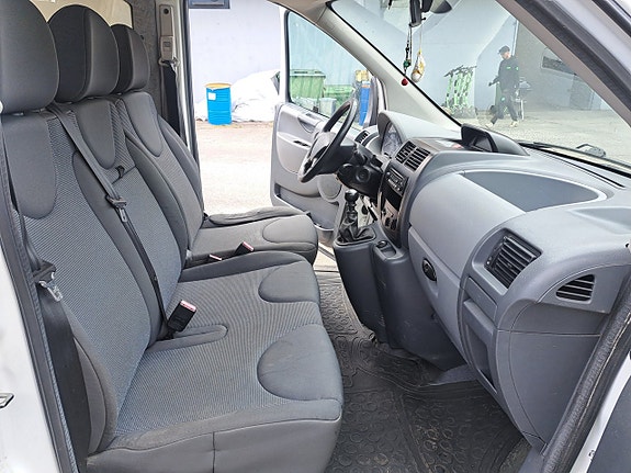 Peugeot Expert 8 of 17