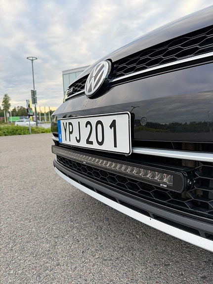 Volkswagen Golf Alltrack 7 of 11