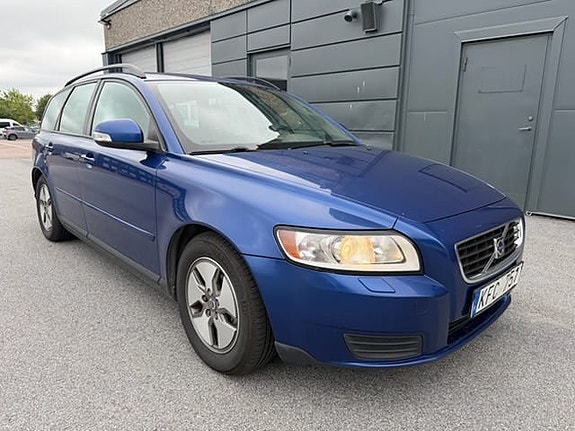 Volvo V50 8 of 9